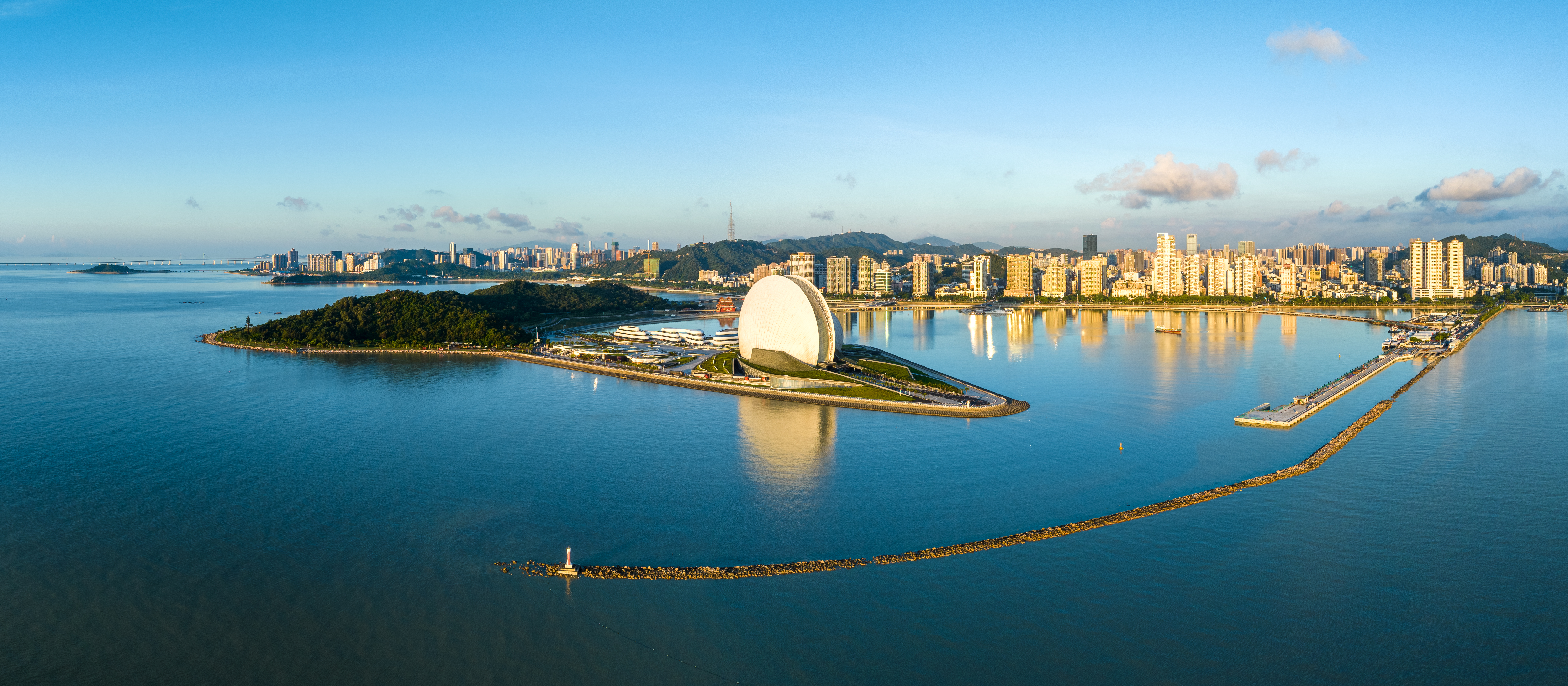 3珠海大劇院（日月貝）.jpg