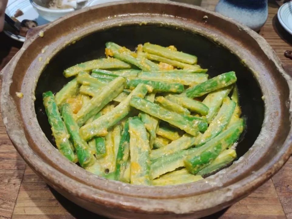 咬金煲仔皇2.jpg