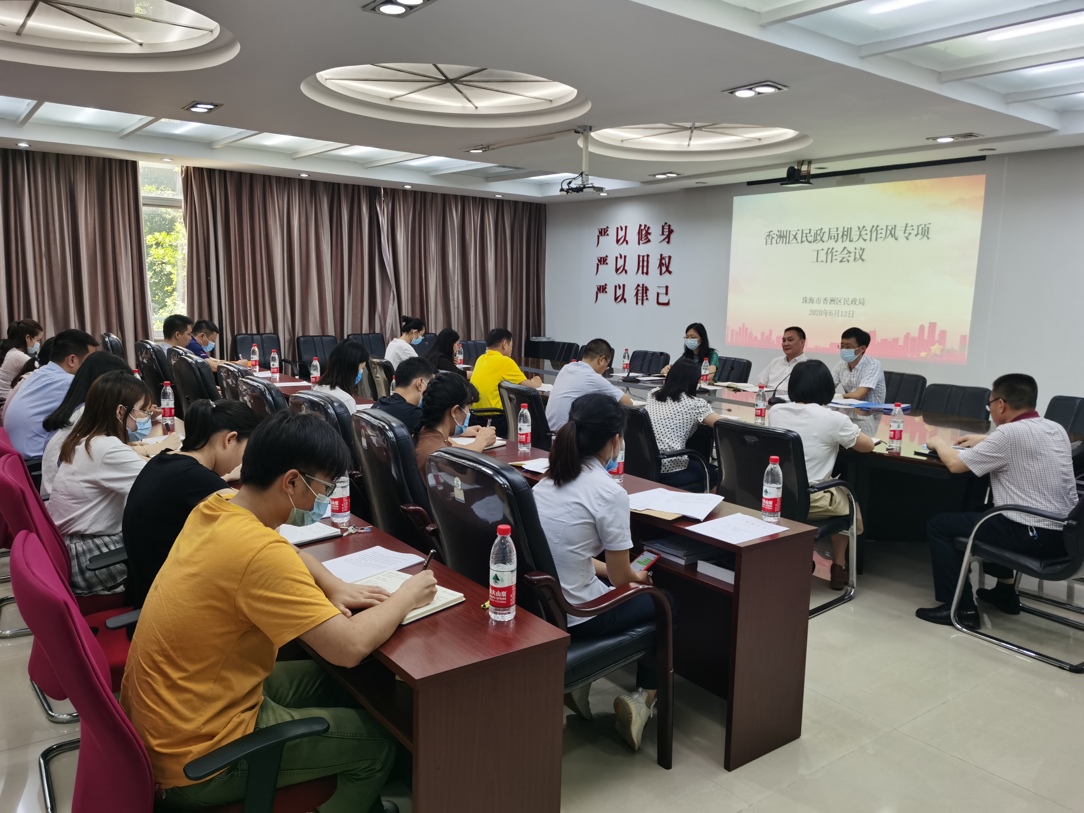 ff49eb2673eb0871c70a8b9b304a0ec.jpg